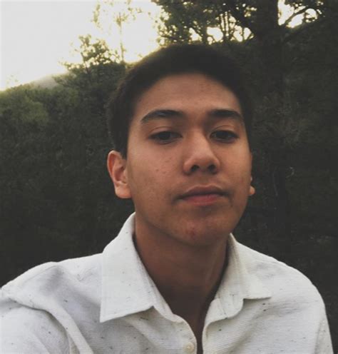Check spelling or type a new query. Biodata Iqbaal Ramadhan, Profil Lengkap, 1001 Fakta dan Foto Iqbaal - Seleb Squad