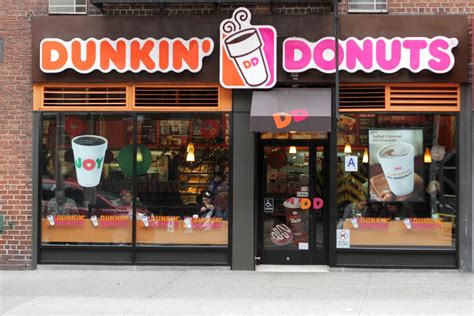 Dunkin Donuts Has Given Up On Canada Eater Montreal