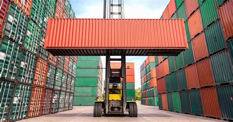 It extends google cloud services and engineering practices anywhere to modernize apps and offer operational consistency. Verwendung von Redis in Docker Containern - IONOS ...