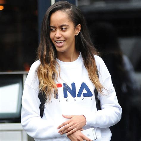 Malia obama goes to her internship in new york city wearing the same caterpillar boots every day—shop similar ones here. Malia Obama | Csi:president Wiki | FANDOM powered by Wikia