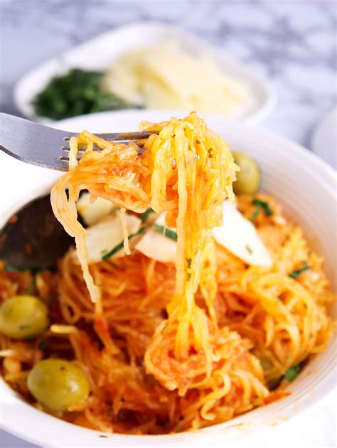 How To Cook Easy Spaghetti Squash Marinara Vegetarian Recipes