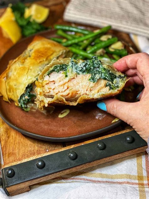 Phyllo Wrapped Spinach Salmon Dinner Ideas Easy Recipe