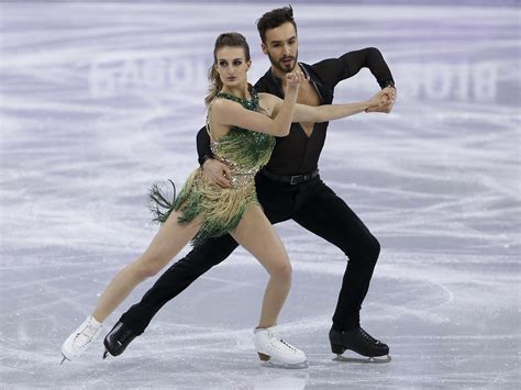 French Olympic Ice Skater Has 'Nightmare' Wardrobe Malfunction | NCPR News