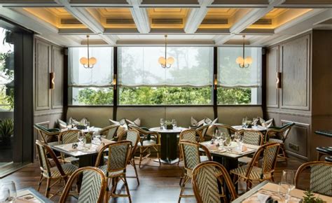 Get Inspired By These Sensational Restaurants Dining Room Ideas