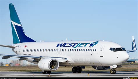 C Fybk Westjet Airlines Boeing 737 800 At Toronto Pearson Intl On