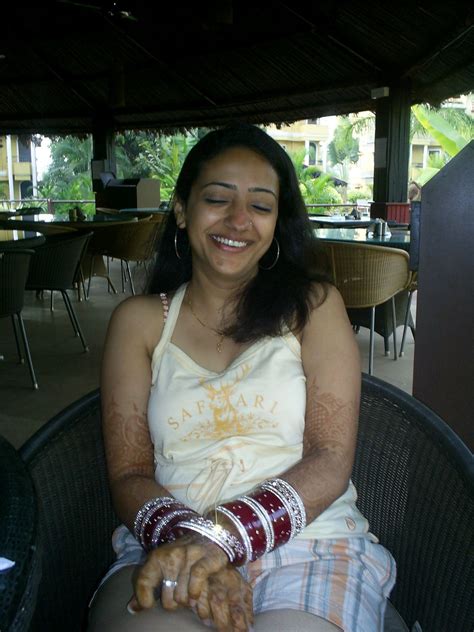 Indian Bhabhi On Honeymoon Chuttiyappa