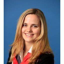 L'acronimo bic sta per 'business identifier code' (precedentemente 'bank identifier code'). Tanja Schmidt - Mitarbeiter Kundenservice ...