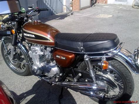 It was first marketed in japan in 1985 in two 400 cc and one 500 cc versions. For sale HONDA CB 500 FOUR K2
