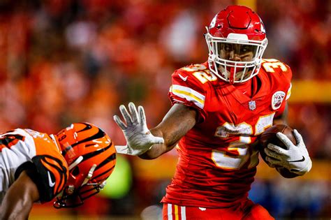 Kansas City Chiefs defense steps up in a major way in Week 7