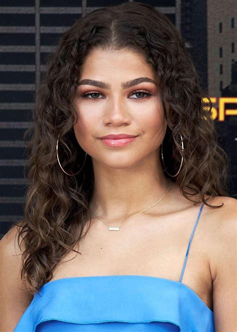The 17 Best Natural Hair Red Carpet Moments Of 2017 Zendaya Hair