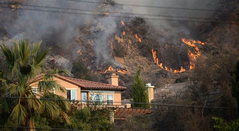 Glendora Forest Fires In California Burn 1700 Acres Popsugar Celebrity