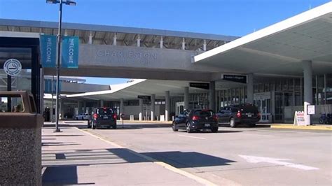 Charleston International Airport Chs Guide Facilities And Hotels