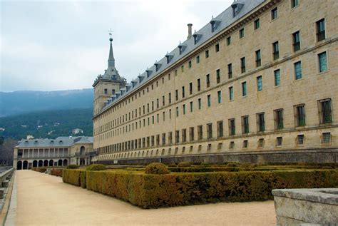 Free Images Architecture Building Chateau Palace Wall Plaza