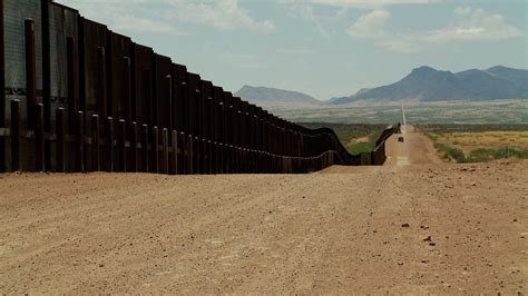 Border Walls And Wildlife The Arizona Collection Pbs Learningmedia
