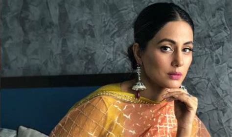 Bigg Boss 11 Finalist Hina Khan’s Sexy Yet Elegant Look In Ethnic Mustard Ensemble Will Set Your