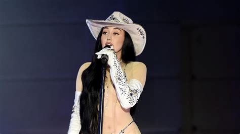 Noah Cyrus Rocks Sexy Bedazzled Bodysuit For Cmt Awards