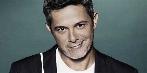 Alejandro Sanz Wiki Chicas Lesbianas Y Bisexuales Amino