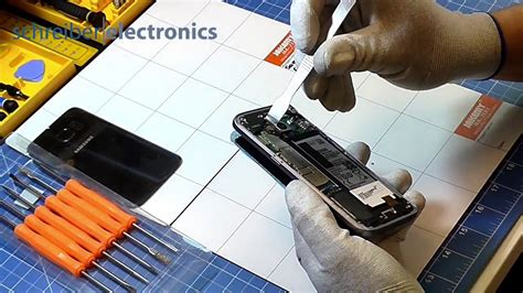 Wenn sie ihr neues samsung galaxy s7 fallen lassen, dann ist oft sofort der display kaputt. Samsung Galaxy S7 G930 Display & Backcover Reparatur ...