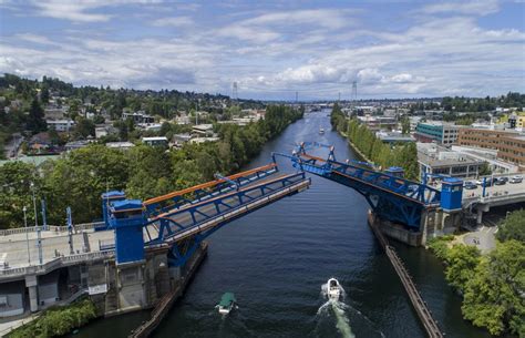 Seattle Seeks Musician In Residence For The Fremont Bridge