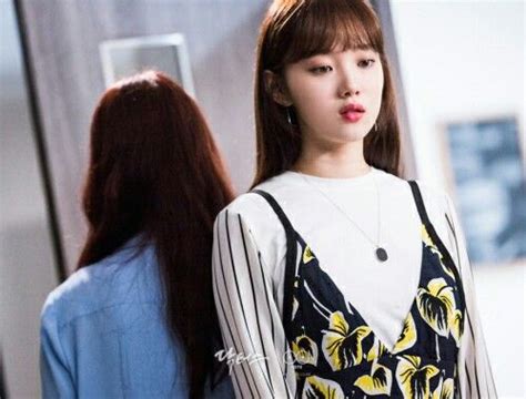 Lee sung kyung 이성경 indonesia fanpage yg model & actress| ig : Pin by nancy on Doctors Lee sung kyung | Lee sung kyung ...