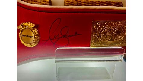 Liity facebookiin ja pidä yhteyttä käyttäjän joshua primo ja muiden tuttujesi kanssa. Cintura da boxe IBF rossa autografata da Anthony Joshua ...
