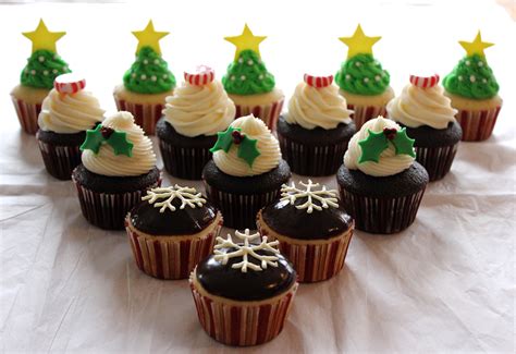 Walmart.com has been visited by 1m+ users in the past month 20 Cute Christmas Cupcake Decorating Ideas