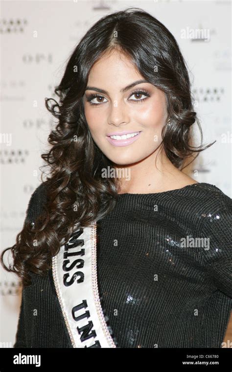 Ximena Navarrete Miss Universo En Asistencia Para Opi Lanzamiento Colecci N Miss Universo