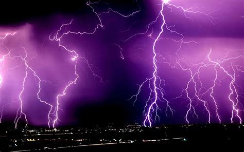 Download Purple Lightning 1680 X 1050 Background