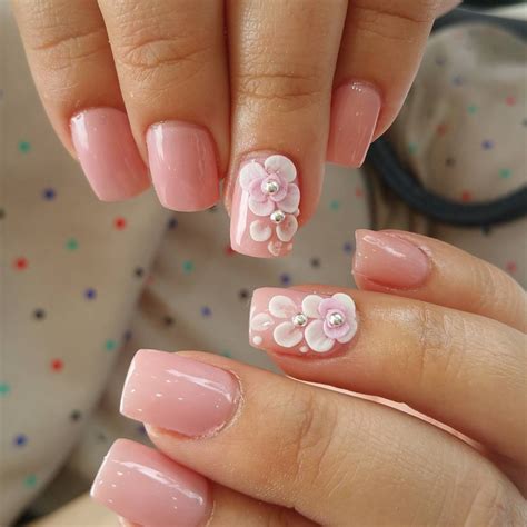 There are some easy flower nail art designs for beginners which can be tried on by amateurs easily and conveniently and they can get the best results the above listed patterns are easy flower nail art designs for beginners which can be tried on by beginners easily to achieve some of the most. 20+ Latest Nail Art Designs, Ideas | Design Trends ...