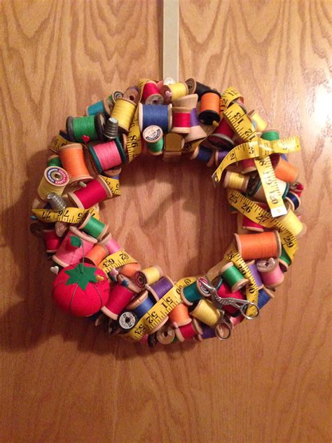 Pin By Tara Harris On Yeah I Made That Spool Crafts Wreath Crafts