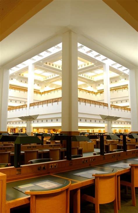 A book with a view. Reading Room in the British Library, London | Library ...