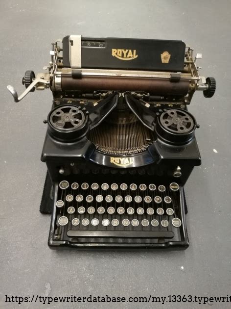 1928 Royal 10 On The Typewriter Database