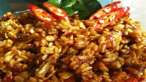 Panaskan minyak, goreng tempe hingga berwarna kuning dan kering. Resep Sambal Goreng Tempe Kering Manis / Jajanan Malang ...