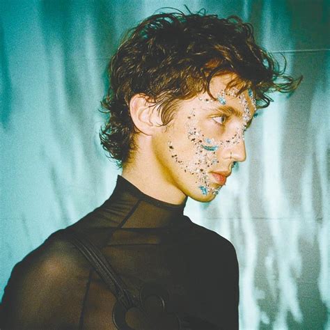Interview With Troye Sivan Celebrating Love And Growing Up