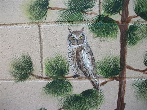 I want to paint a mural in my backyard, on a cinder block wall. painting mural on cinder block walls | Commercial Murals ...