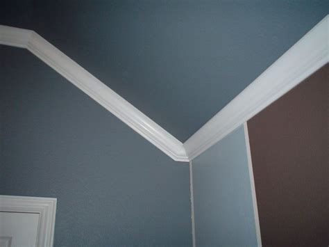The spring angle is typically 45 degrees for smaller mdf moldings and a lot of the solid. angled ceiling crown molding in corner example | Next ...