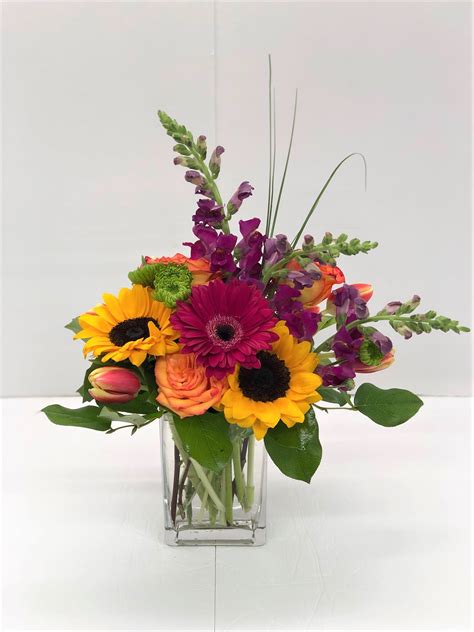 We also offer floral wedding packages & tips on wedding flowers trends. Vibrancy In Style Bouquet in Smyrna, GA | Floral Creations ...