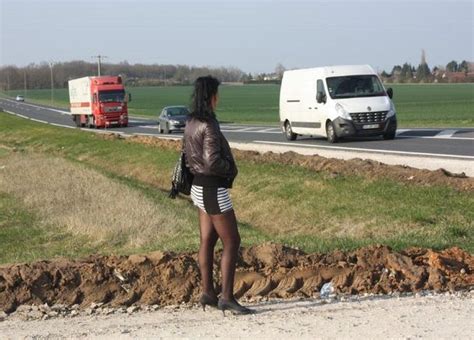 La Prostitution Continue Sur L Ex Rn Pressigny Les Pins