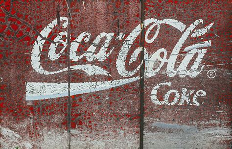 aesthetic coca cola logo