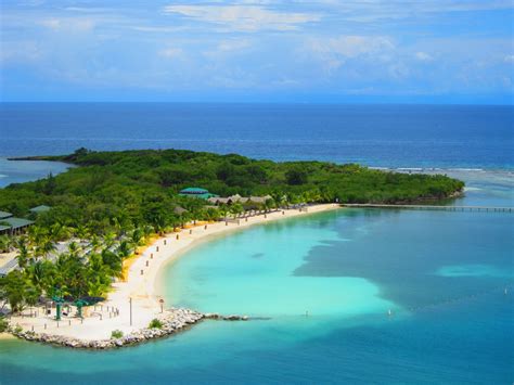 Cant Wait To Go Here One Year And Counting Mahogany Bay Roatan