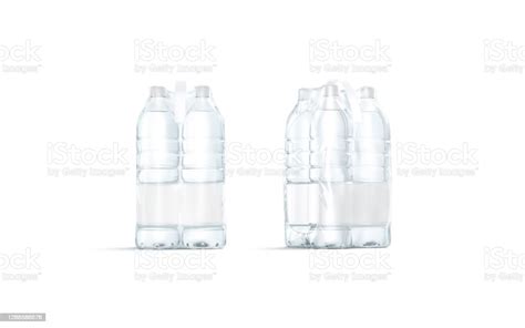 Botol Plastik Transparan Kosong Dalam Kemasan Dengan Mockup Pegangan Foto Stok Unduh Gambar