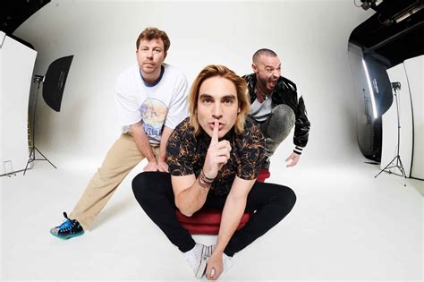 Busted release ‘Crashed the Wedding 2.0’ ft. All-Time-Low - Soundsphere