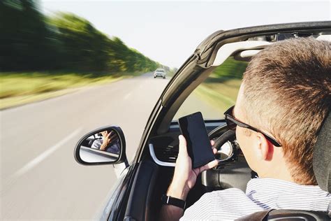 Distracted Driving Accident Lawyers in Las Vegas, Nevada