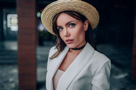 Juicy Lips Portrait Women Face Women Outdoors Wide Jaw Brunette Hat Ivan Proskurin Hd