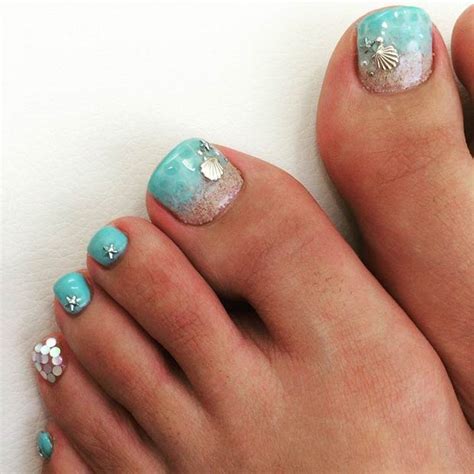51 Adorable Toe Nail Designs For This Summer Stayglam