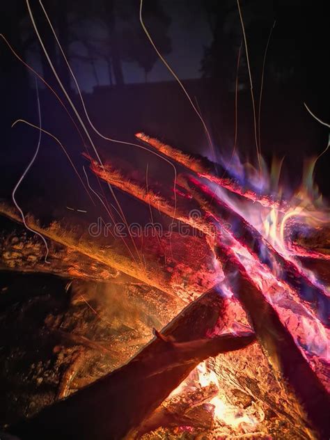 Burning Red Hot Sparks Rise Large Fire Night Sky Stock Photos Free