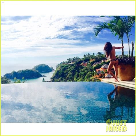 Lea Michele Celebrates 2015 With Topless Vacation Photo Photo 3270882