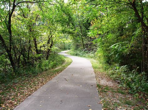History and Culture by Bicycle: Des Moines Inter Urban Trail