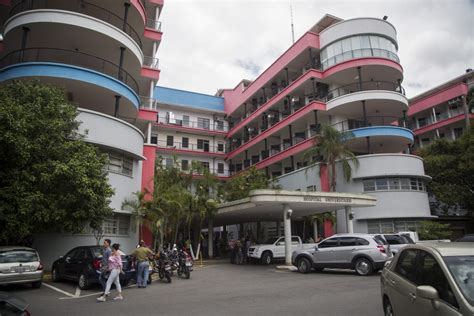 90 De Los Hospitales Venezolanos Solicita Insumos A Los Pacientes Para Operarlos Dolartoday