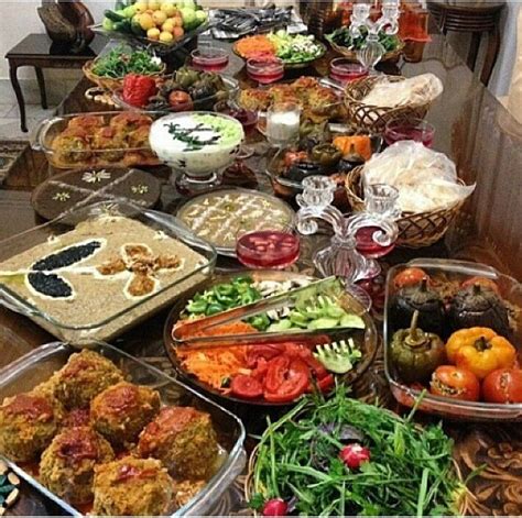 Iranian Feast Loving The Colors Iran Food Iranian Cuisine Food Tourism Tagine Recipes